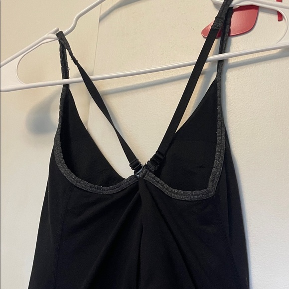 Lululemon Black Long Sleeve Top - Picture 4 of 4